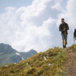 Pourquoi commencer la marche nordique au quotidien